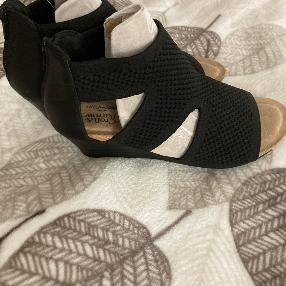 Croft and barrow with tech comfort